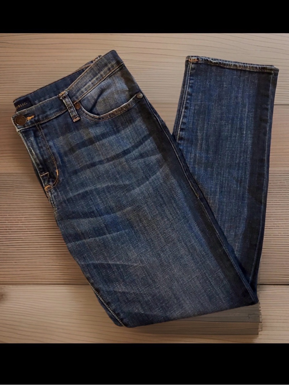 Rock & Republic Straight Leg Jeans mid wash Size 16 classic casual denim stretch